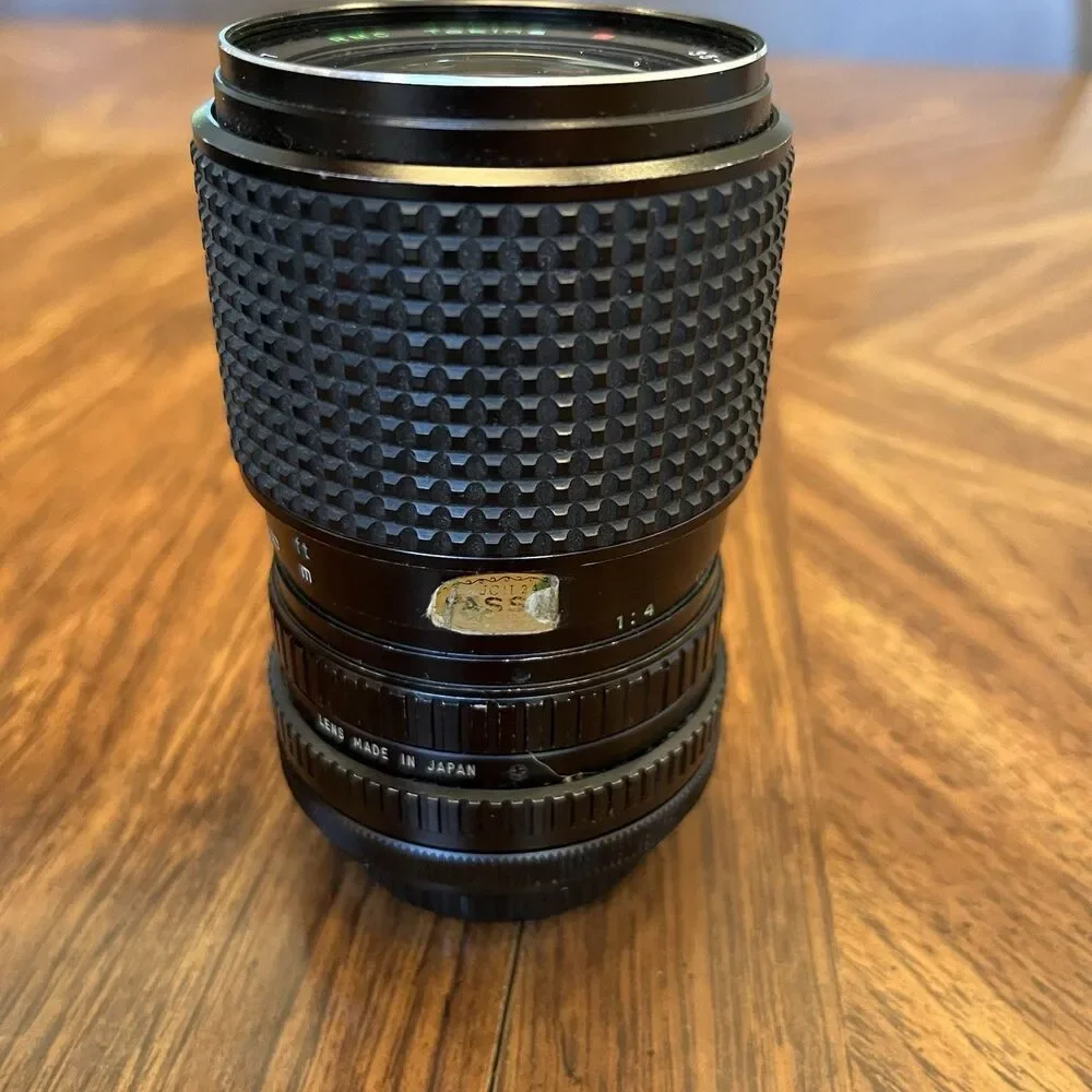 RMC Tokina Close Focusing Zoom 35-105mm 1:3.5-4.3 Lens